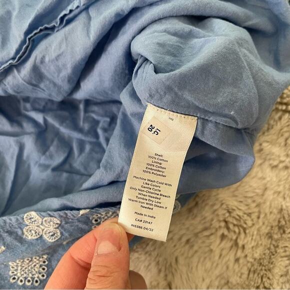 Talbots Dancing Flowers Embroidered Blue Costal Blouse - Picture 6 of 6